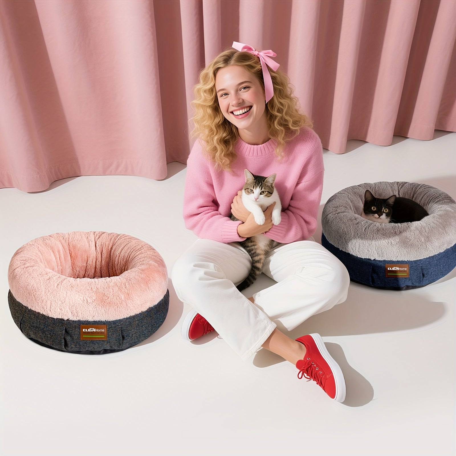 Indoor Cat Bed - 20-Inch Round Soft Pet Bed for Small Dogs And Cats Weighing Up to 11 Lbs, Comfortable Donut Shape with Elevated And Non-Slip Base, Machine Washable Fluffy Calming Bed for Kittens And Puppies